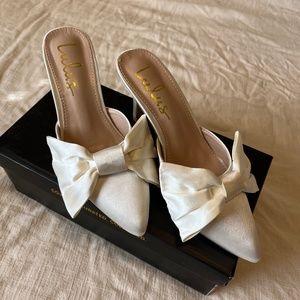 Lulus Bow heels